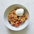 Stachelbeer Crumble mit Haferflocken