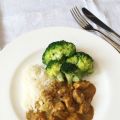 Einfaches Hähnchen-Curry mit Reis