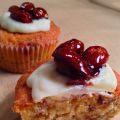 Muffins mit gebrannten Mandeln und Orange