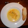Curry-Orangen-Suppe mit Flusskrebsschwänzen