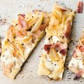 Tarte flambée aux oignons et lardons -[...]