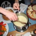 Käsefondue mit blanchiertem Gemüse