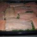 Teufelchens Lachs auf Spinatbett mit[...]