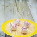 Zitronen Cake Pops