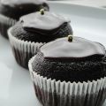 Iight Chocolate Cupcakes. Leichte[...]