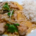 Rotes Chicken-Curry Thailändische Art