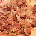 Gekochtes Fleisch nach kasachischer Art