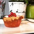 Johannisbeer-Streusel-Muffins mit weißem[...]