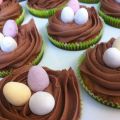 Milka-Eggs-Cupcake