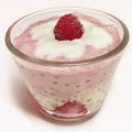 Tapiokapudding mit Himbeeren