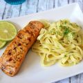 Lachs mit Zitronentagliatelle