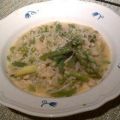 Frühlings-Risotto mit grünem Spargel und Zitrone