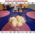 Eis: Holunderblüteneiscreme