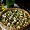 Kartoffelquiche mit Ziegenfrischkäse und Mojo[...]