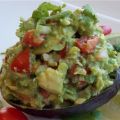Guacamole nach der Paleo Diät