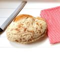 leckeres Brot zwischen Chaos