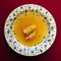 Rindfleischsuppe mit Griesnockerln (Julia Kent)