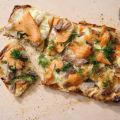 Flammkuchen mit Räucherlachs