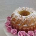 Frühlingsgefühle: Rosen-Guglhupf