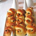 13 ❄ Lussekatter - skandinavisches Safrangebäck[...]