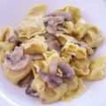 Tortellini mit Pilz-Sahne-Sauce