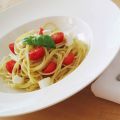 Spaghetti mit Tomate-Mozarella