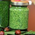 Rucola-Haselnuss-Pesto