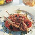 Lammkoteletts auf Tomaten