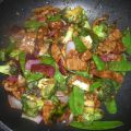 Chinesisches Rindfleisch mit Brokkoli und[...]