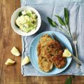 Kalbsschnitzel mit Kartoffel-Gurken-Salat