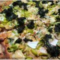 Buchweizenflammkuchen mit Spinat, Lauch und[...]