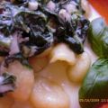 Gnocchi an Spinat - Gorgonzola - Sauce