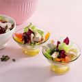 Hähnchensalat mit Früchten und Radicchio