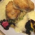 Seeteufel mit Olivensoße auf Couscous