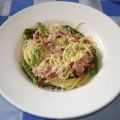 Spaghetti mit Spargel-Carbonara