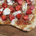 Flammkuchen mit in Marsala karamellisierten[...]