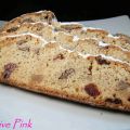 Pecannussstollen mit Kirschen