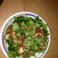 Feldsalat mit Champignons,Speck und Zwiebeln