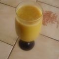 Bananen-Orangen-Apfel-Drink