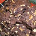 Lebkuchen-Brownies mit Karamell