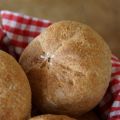 Ein schönes Grundrezept: Vollkorn-Quark-Brötchen