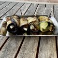 Gemüseröllchen mit Dattel-Käse-Füllung