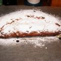 Quarkstollen mit Marzipanrolle