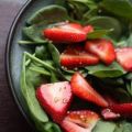 Spinat-Erdbeer-Salat