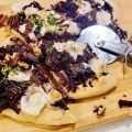 Rotkohlossal!  Rotkohlpizza?
