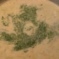 Käse-Hackfleisch-Gurken-Suppe