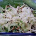 Apfel-Gurken-Salat mit violetten Möhren und[...]
