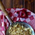 Süße Nudelpfanne mit Zimtäpfeln