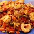 Spanische Reispfanne mit Garnelen und Kapern
