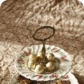 Coffee with ... ginger truffle slices & caramel[...]